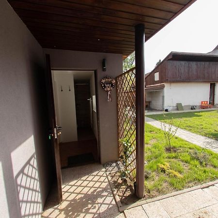 Апартаменти Privat Vcelka Ліптовський Мікулаш Екстер'єр фото